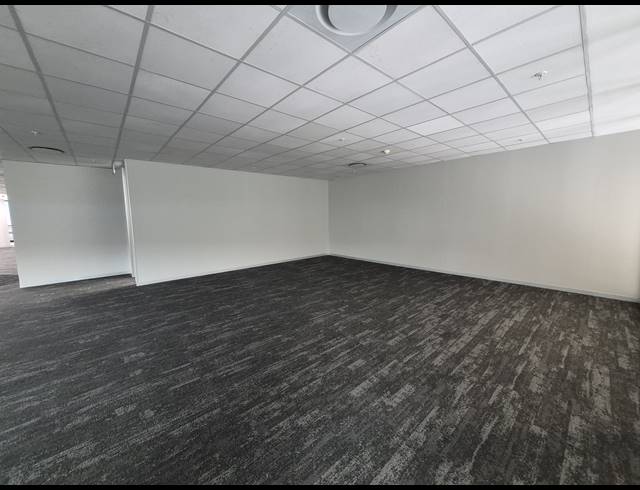 365M² OFFICE TO LET IN SANDTON CENTRAL